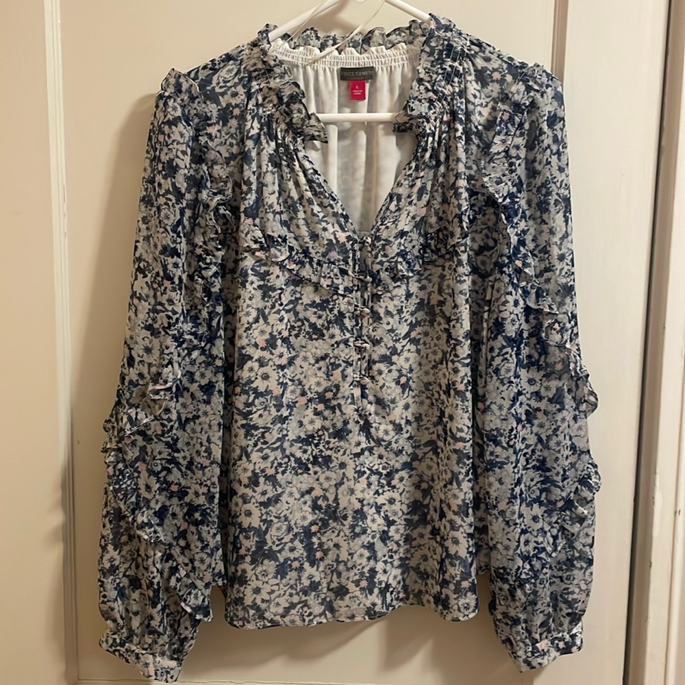 NWOT Vince Camino blouse, size large